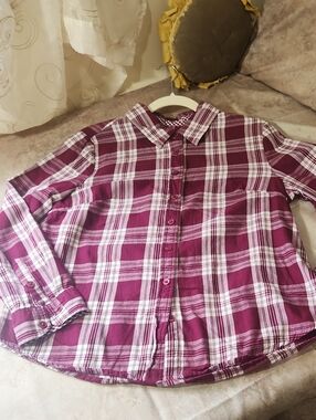 Appleseed's Burgundy & White Plaid Button-Up Blouse